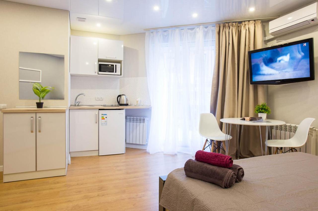 New Studio In The City Center - Mykoly Khvylovoho Str 5-2 Kharkiv Exterior photo